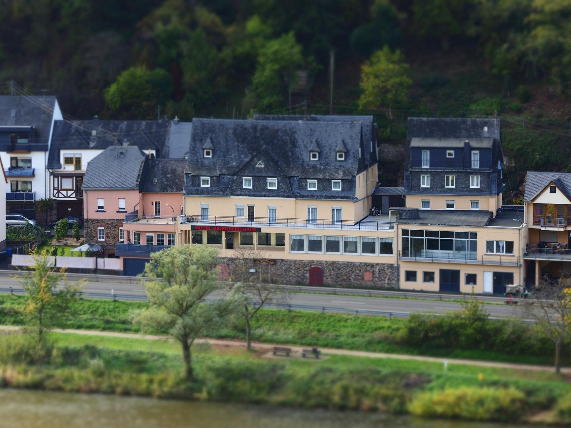Hotel Briedeler Haus Extérieur photo